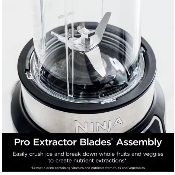 Ninja Nutri-Blender Pro w/ Auto iQ - Picture 8 of 8